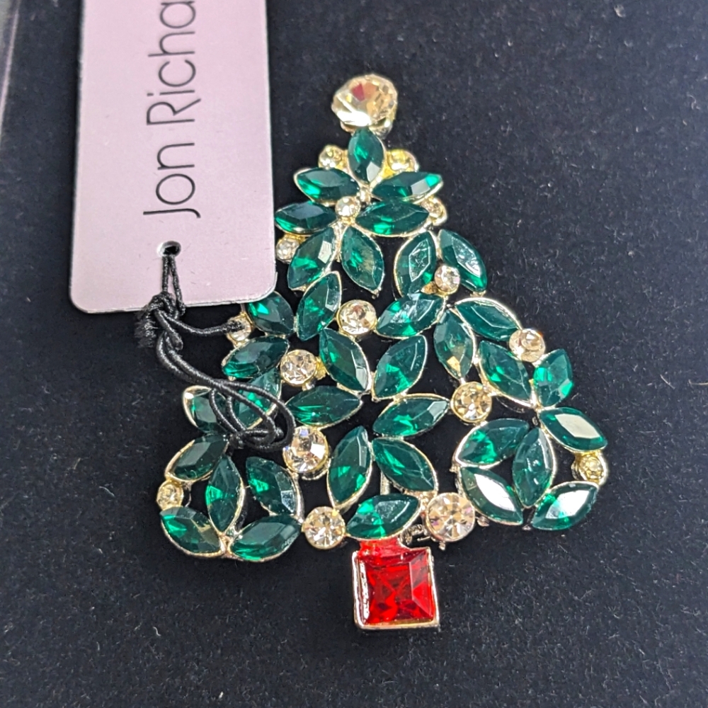 Jon Richard Silver-Tone Christmas Tree Brooch – Green, Red & Clear Crystals